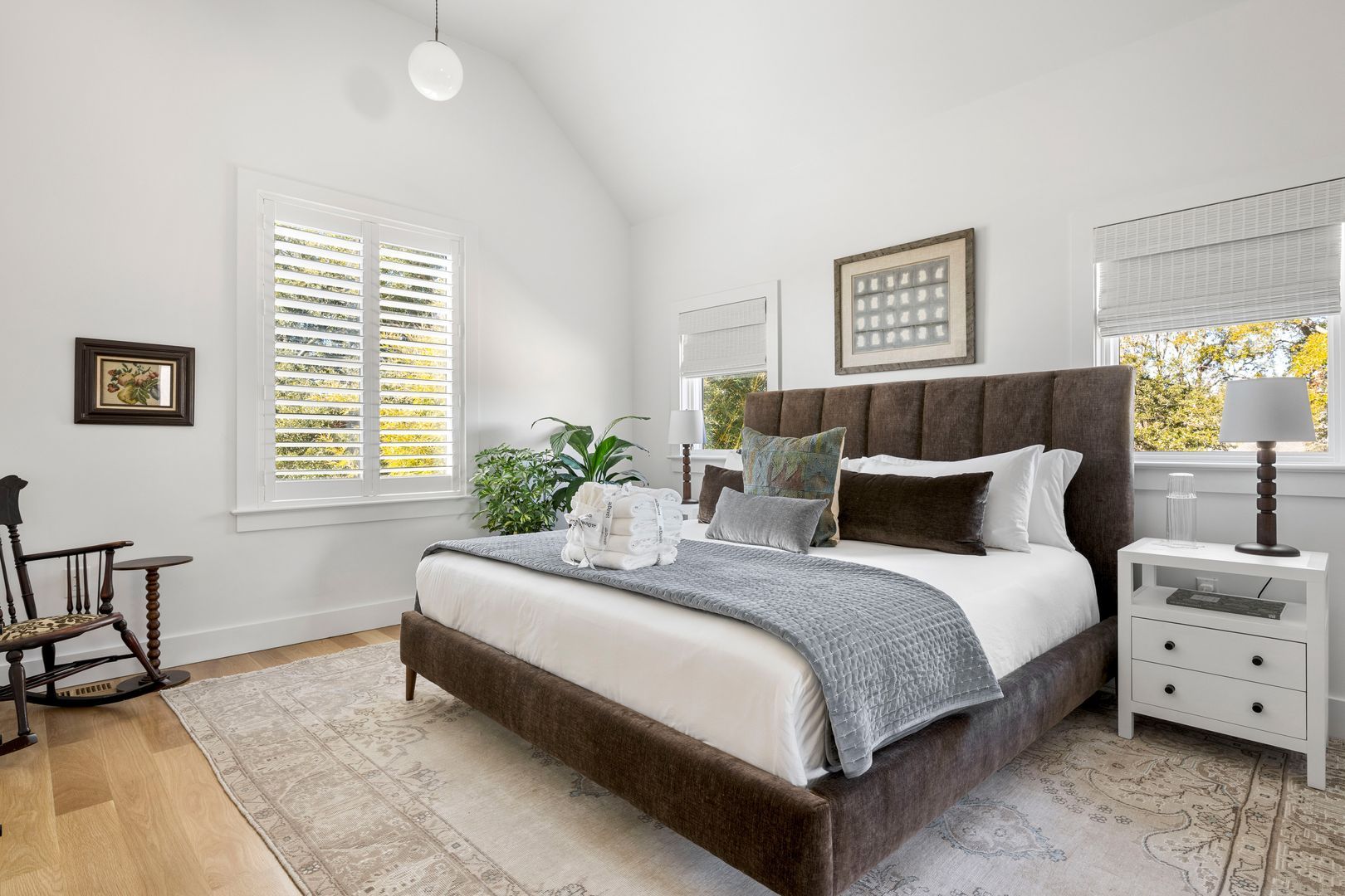 36 10th Ave – photo 2