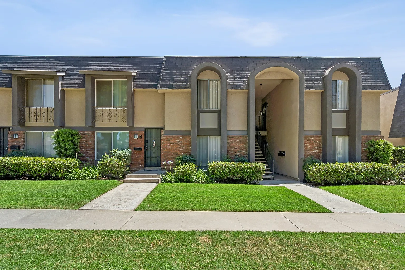 Pine Villas – photo 1