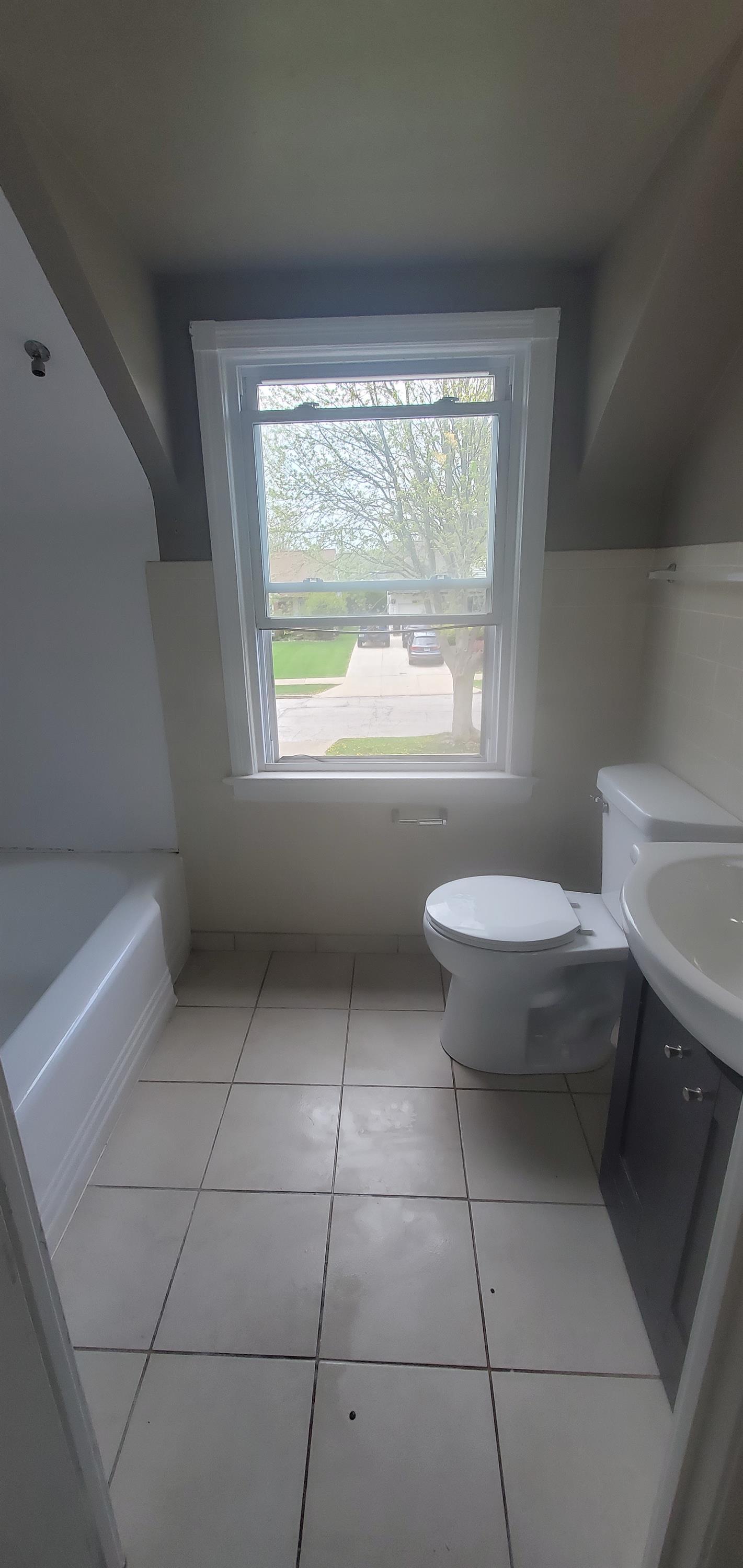 23908 E Baintree Rd – photo 3