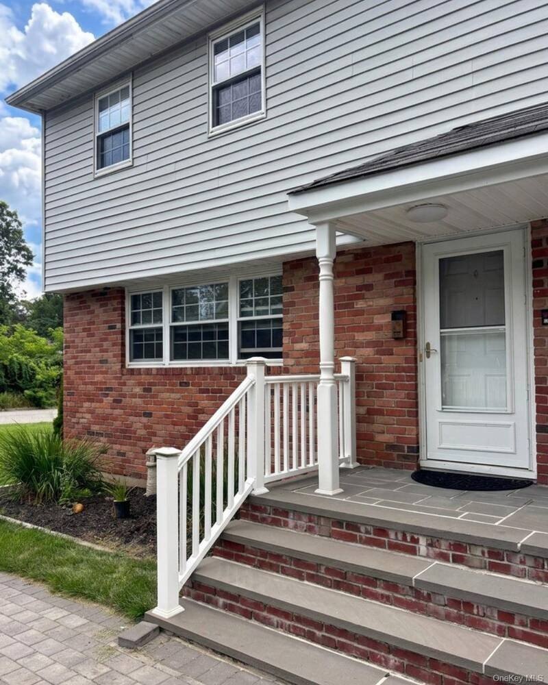 99 Washington St – photo 2