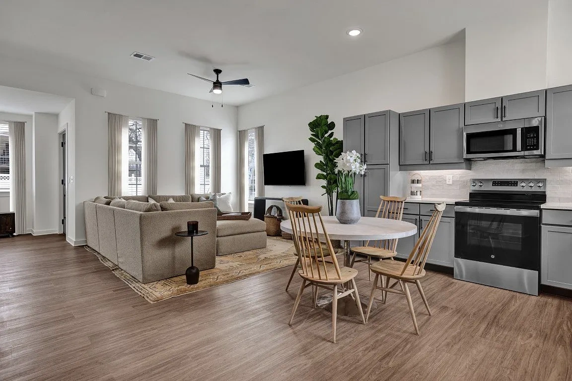 West Row Lofts & Townhomes – photo 2