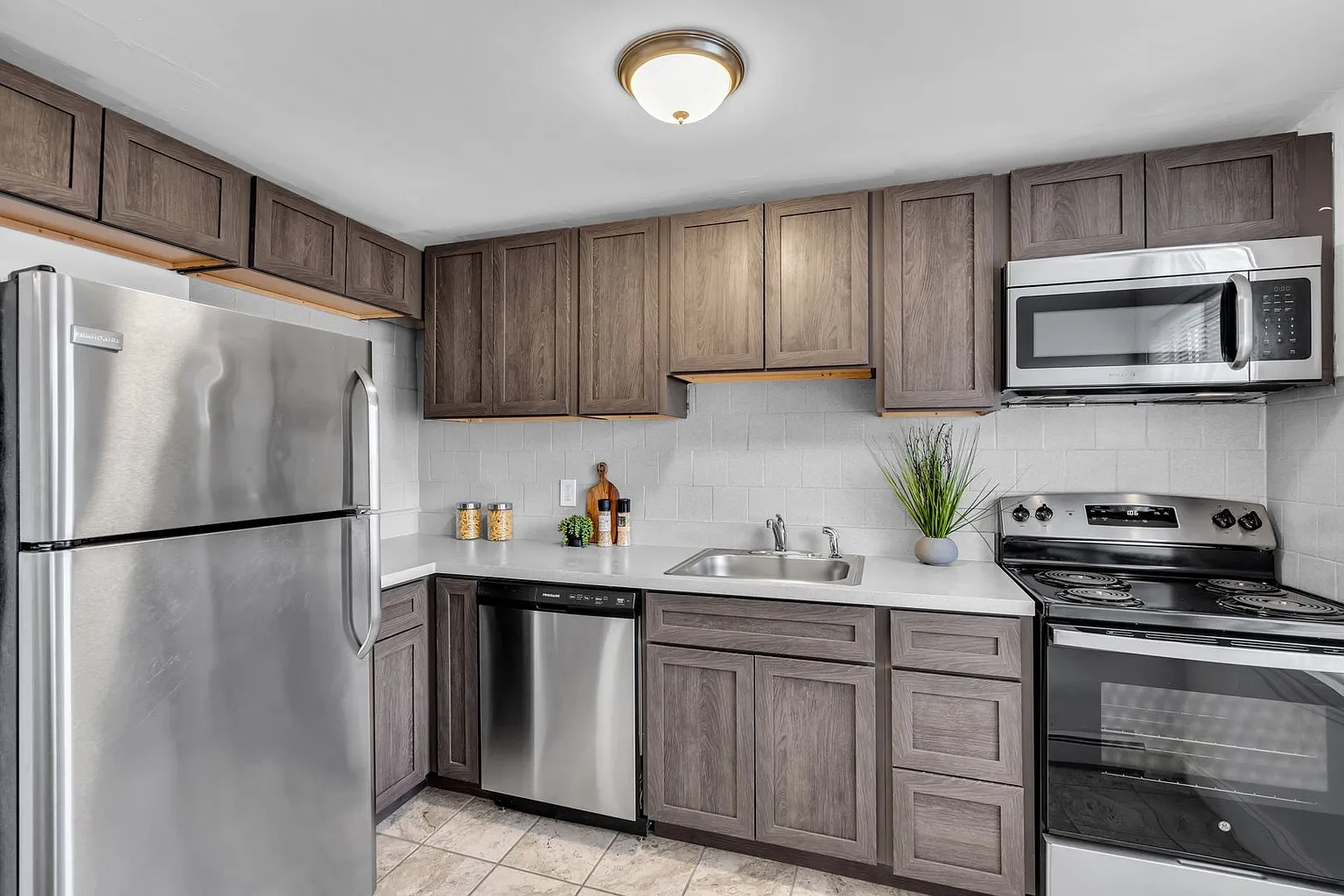 Maple Court Apartments – Floor plan
