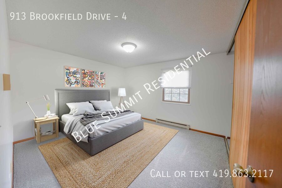 913 Brookfield Dr – photo 2