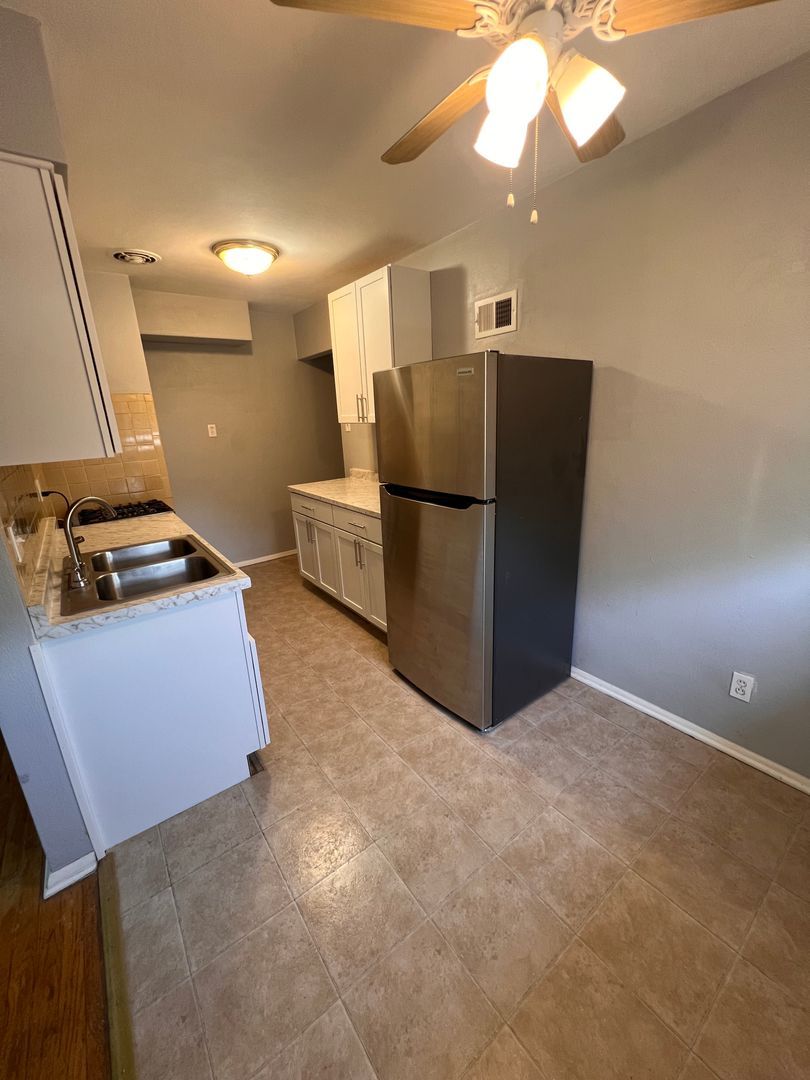 7104 Plateau Ave unit 7104-A Plateau – photo 4