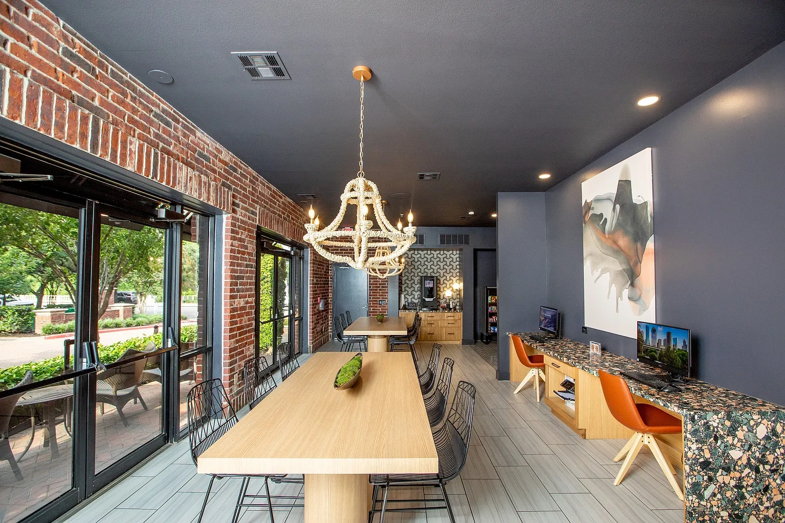Sabine Street Lofts – photo 2