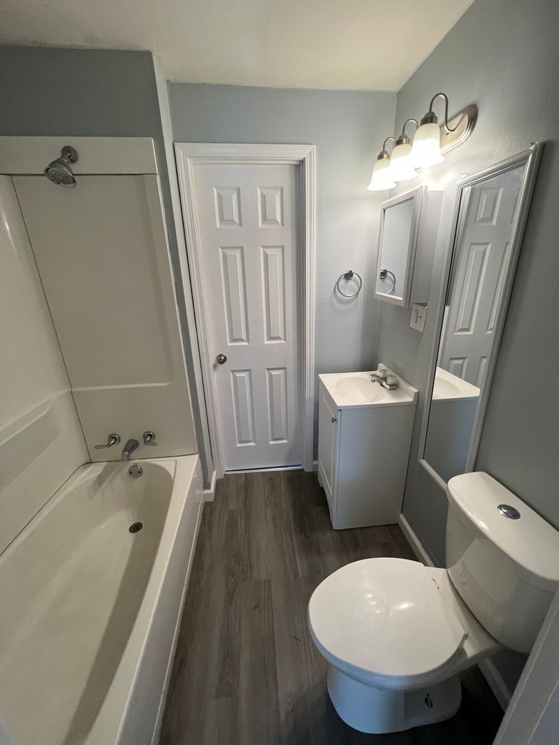 510 W 5th St – photo 1
