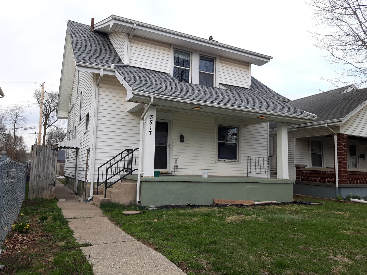 3517 E 2nd St – photo 1