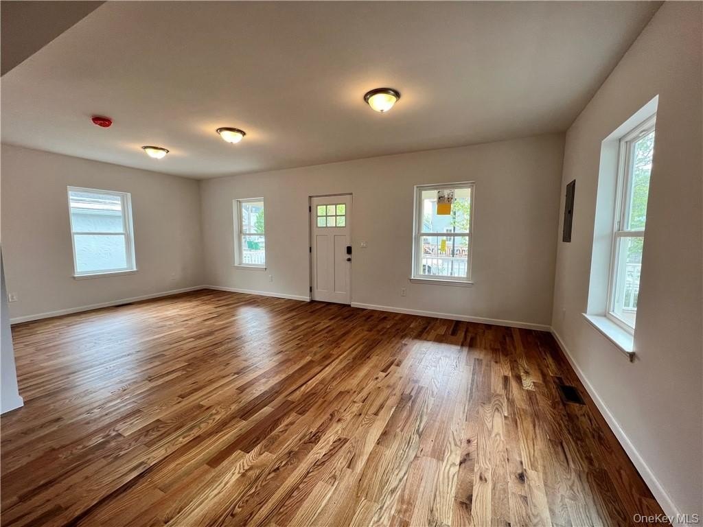 126 Main St #1 – photo 3