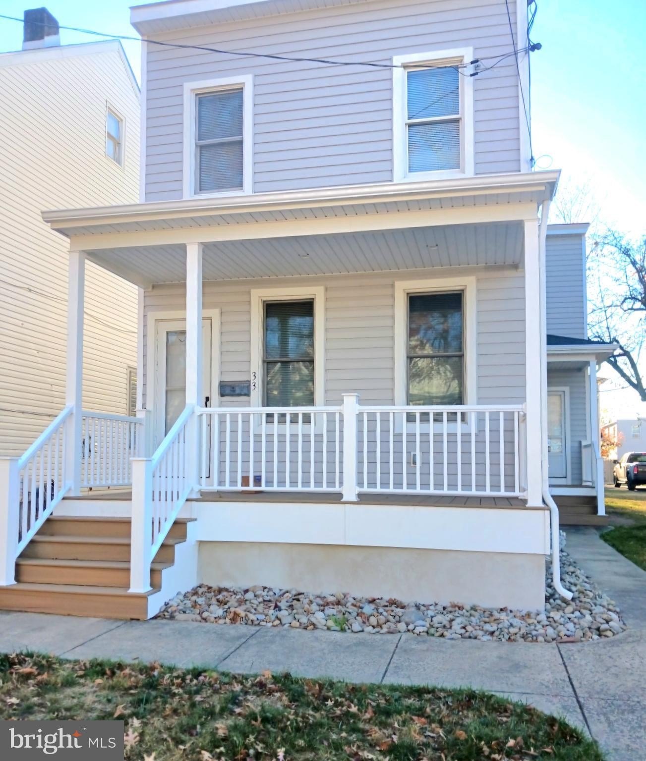 33 S Lafayette Ave – photo 1
