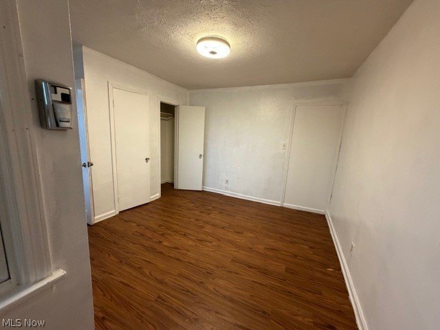 4885 Turney Rd – photo 2
