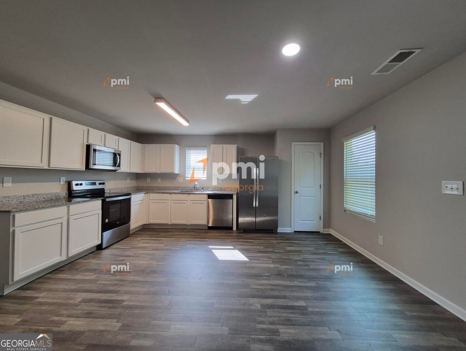 1208 Christy Ct – photo 2