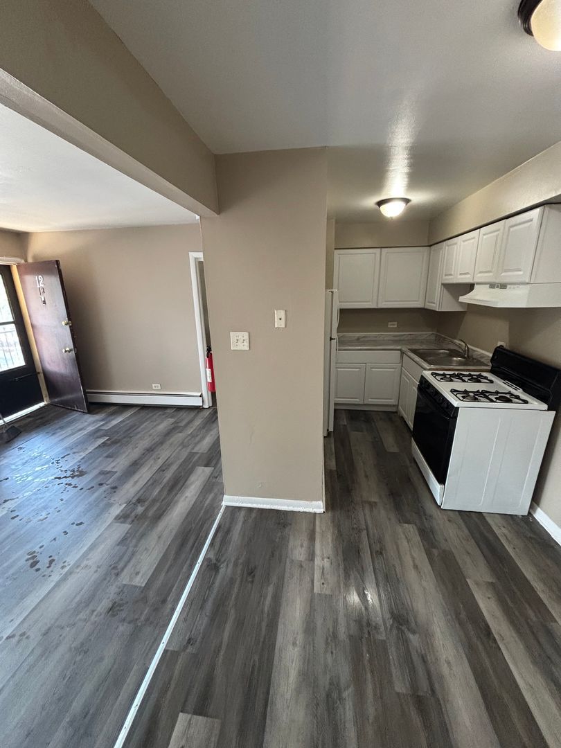 12500 Lincoln St unit 12 – photo 4