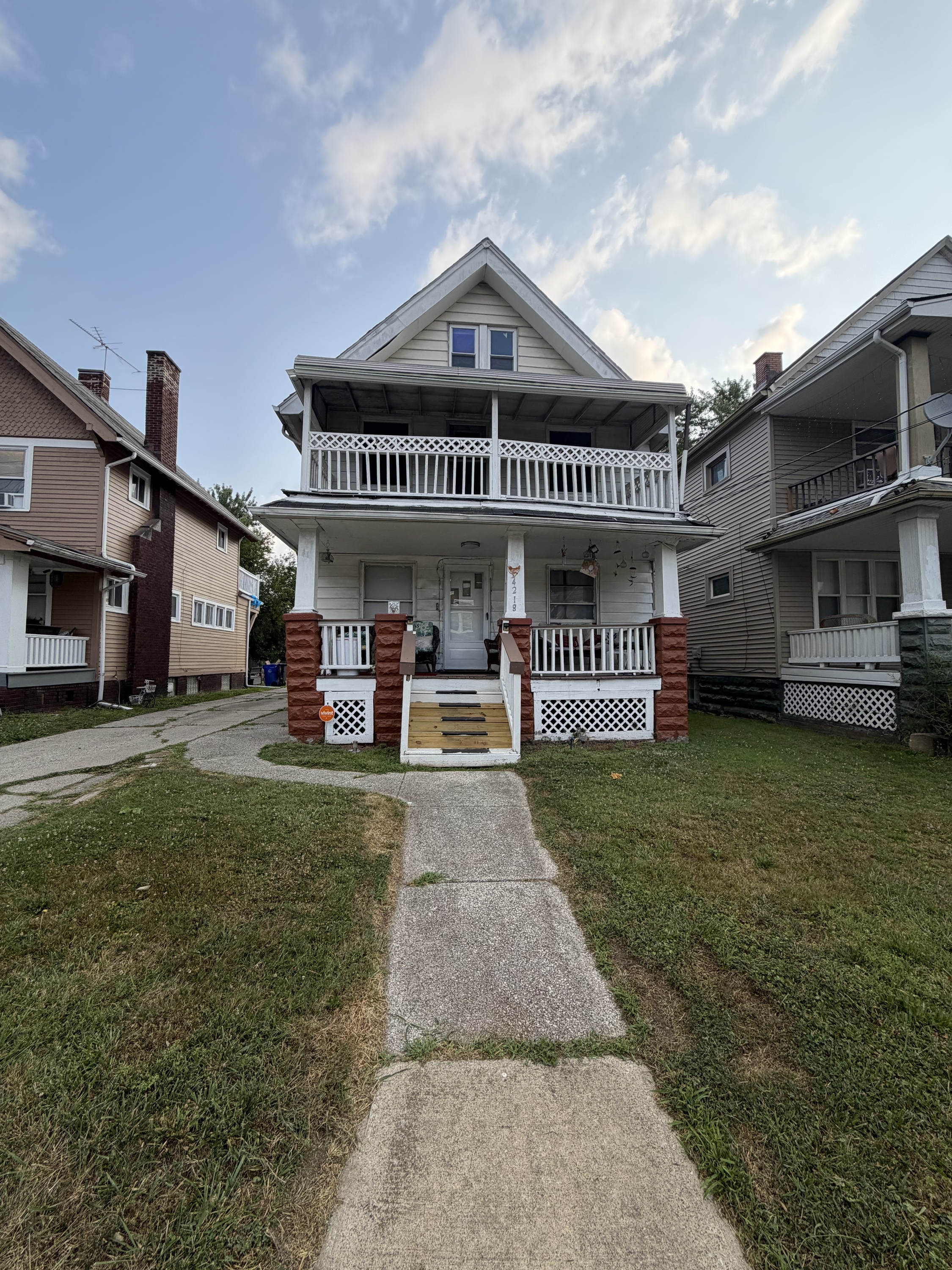 4218 Denison Ave – photo 1