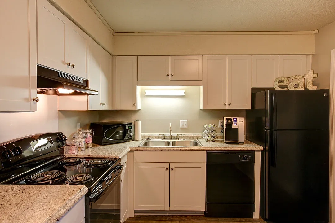 KRC Northlake Townhomes – photo 2