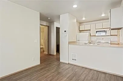 Stone Court Apartments – Floor plan