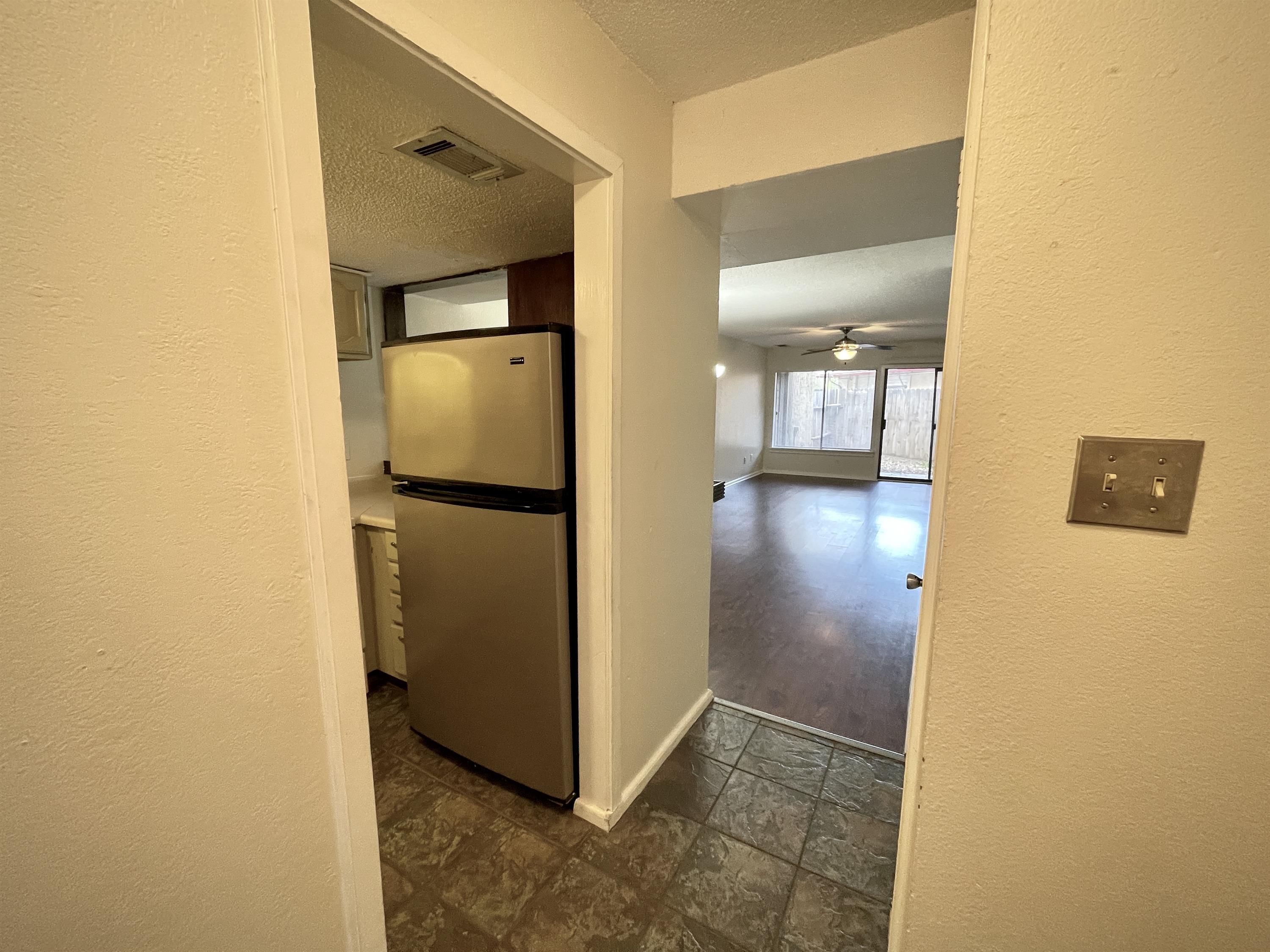 4345 Carter Creek Pkwy – photo 2
