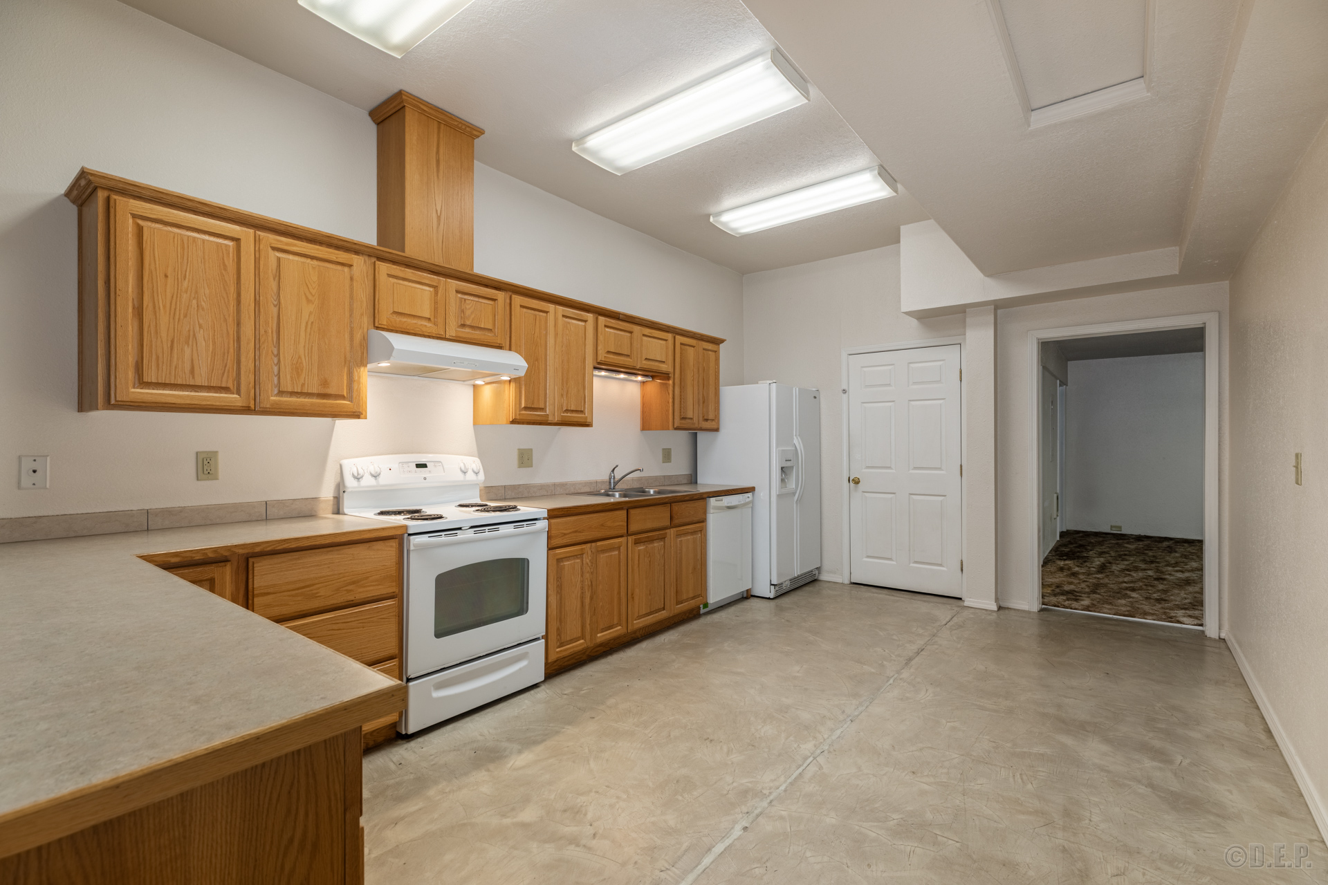 308 W 3rd St unit 6 – photo 4
