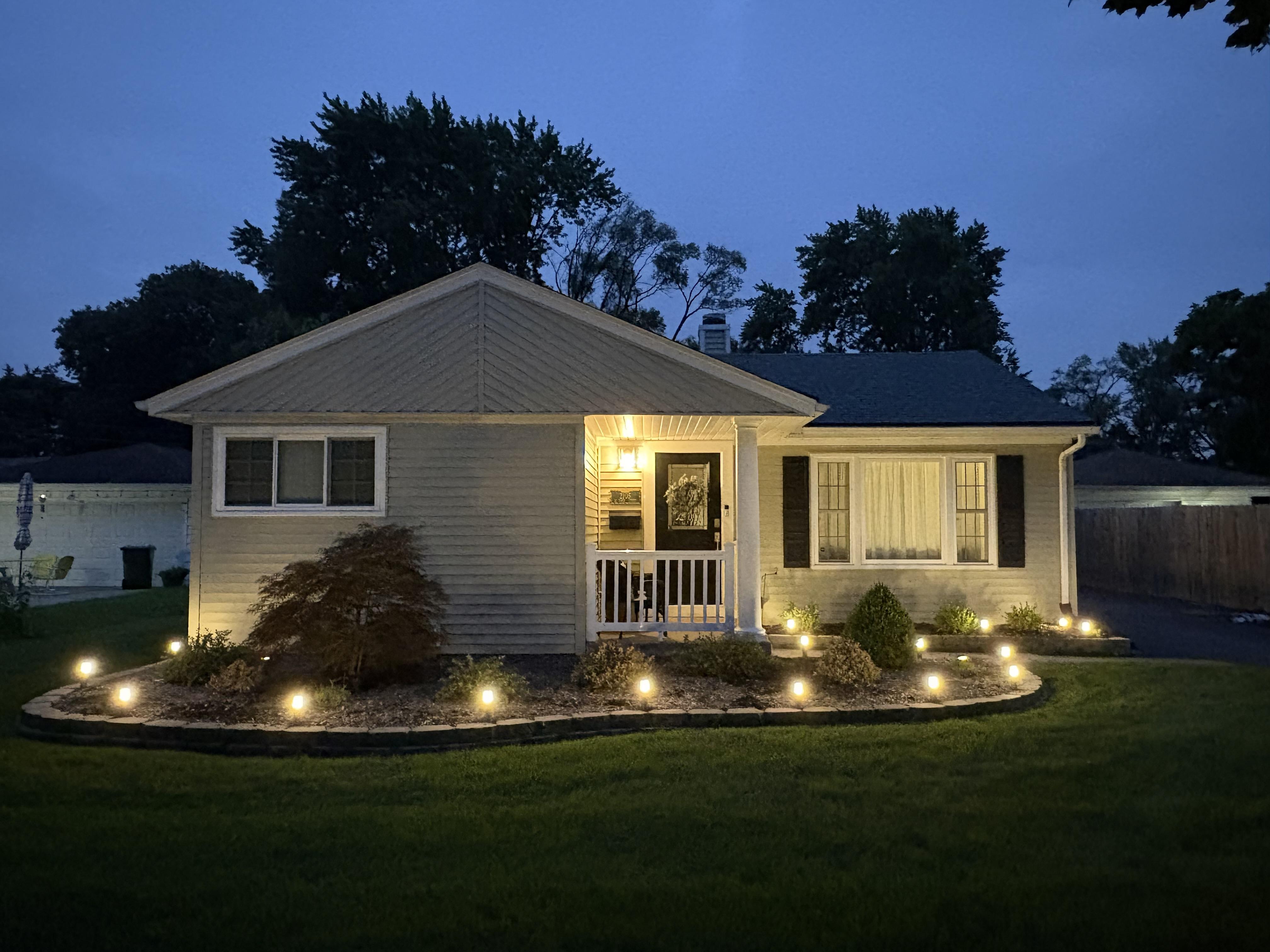2105 St James St – photo 4