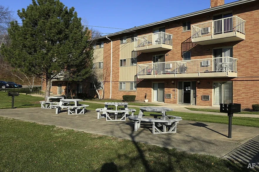 Parkview Estates – photo 5