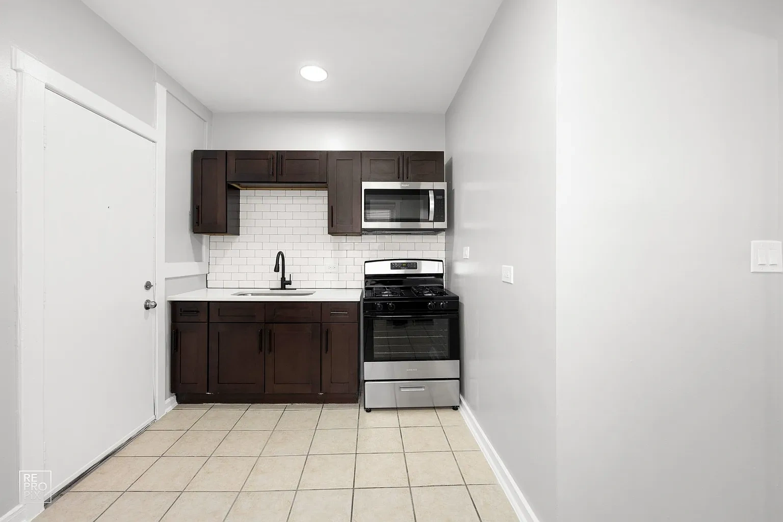 4720 S Drexel – photo 5