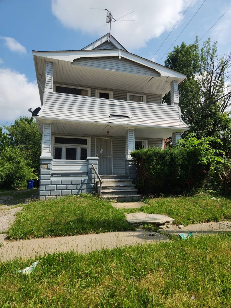 13013 Soika Ave unit Up Unit – photo 1