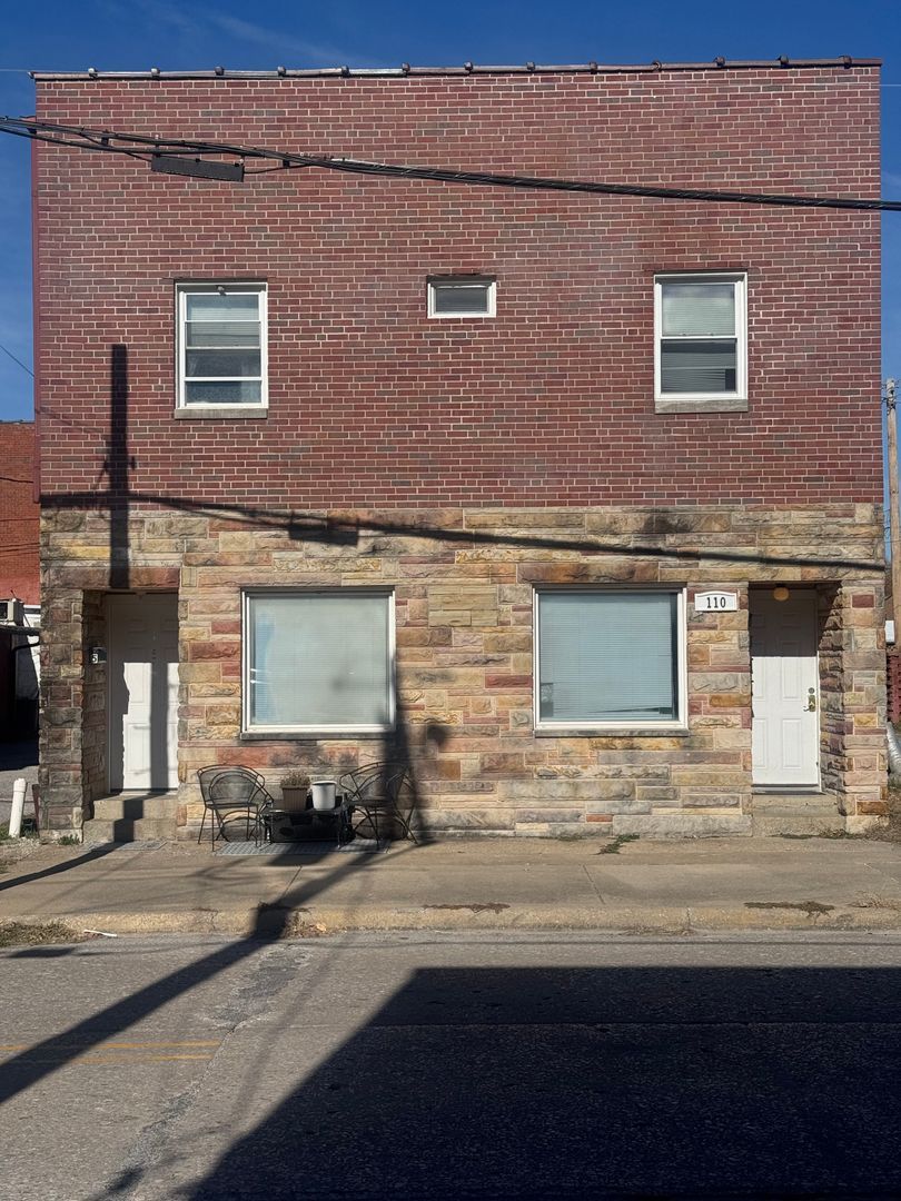 110 E Illinois Ave unit Apt. 2 – photo 1