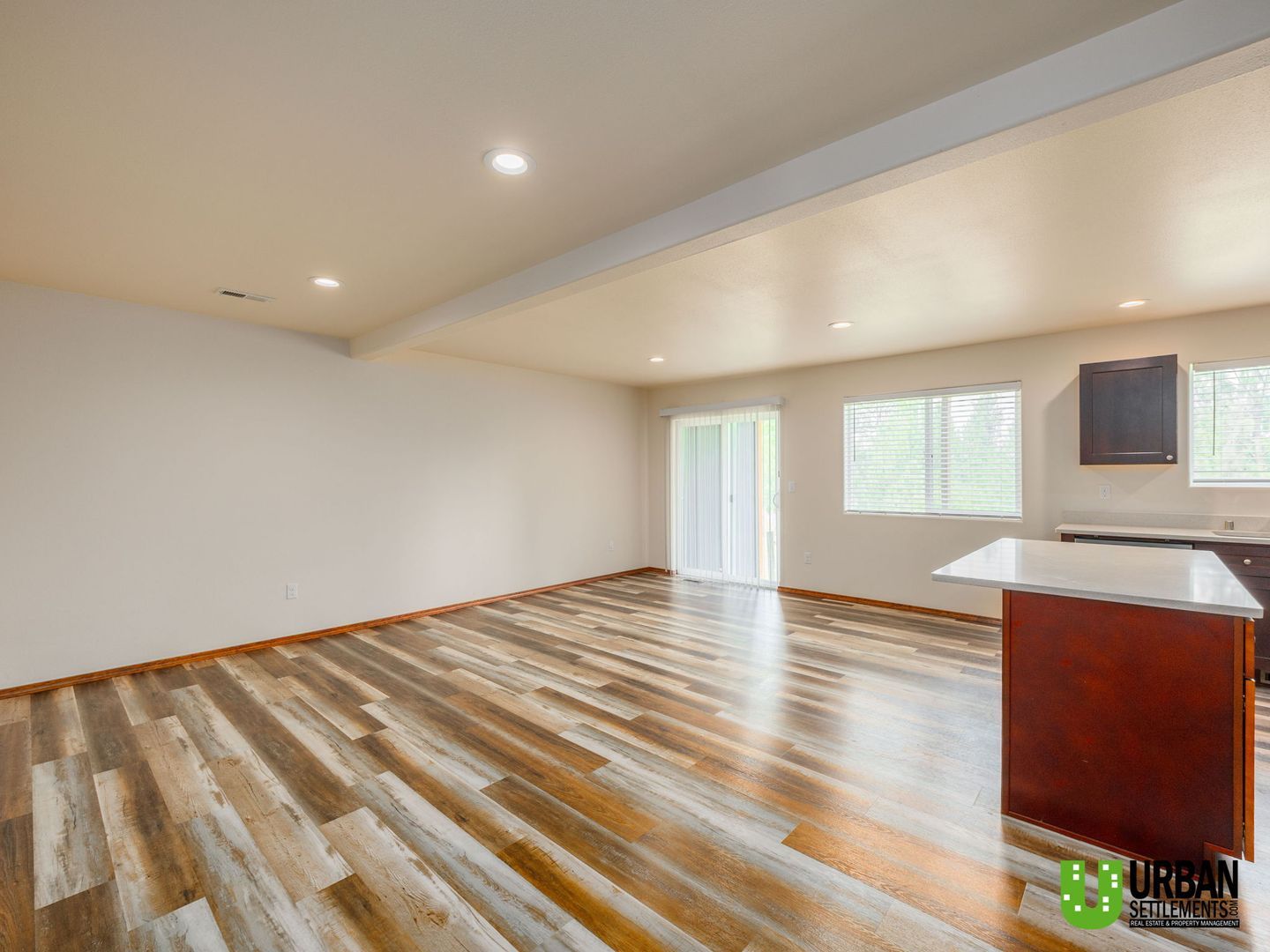 5517 E 14th Ave unit 5519 – photo 2