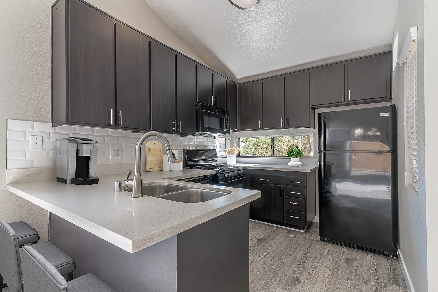 Del Flora Apartments – photo 5