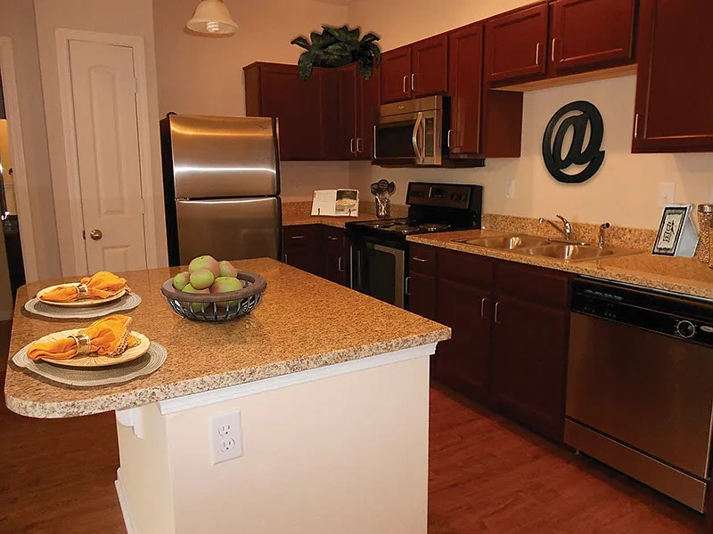 Springs at Bettendorf Apartments – photo 4