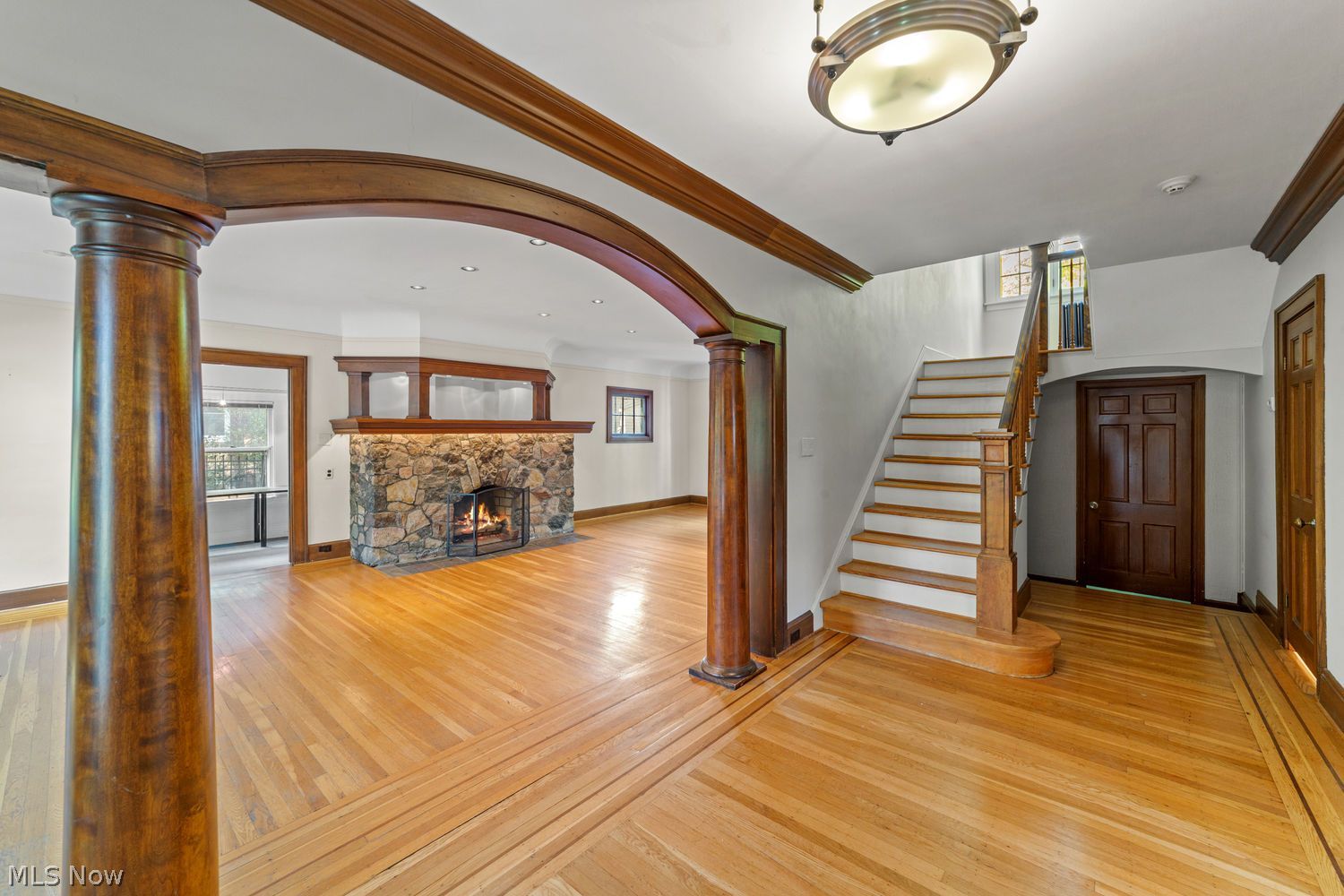 2880 Washington Blvd – photo 4