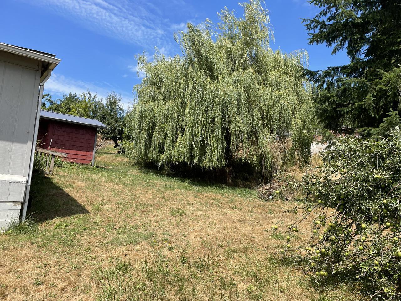 350 NE 6th St – photo 2