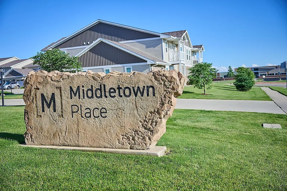 Middletown Place Apartments – photo 2