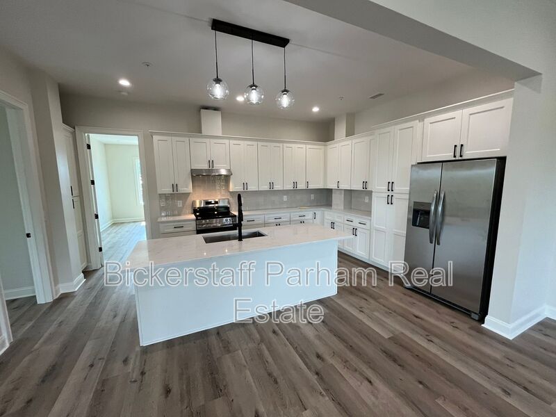 6801 River Rd unit 507 – photo 4