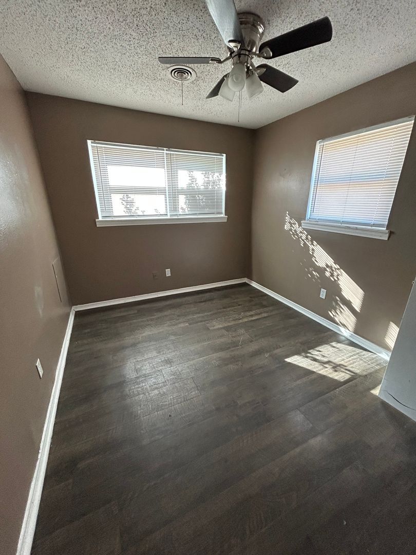1614 58th St unit A – photo 3