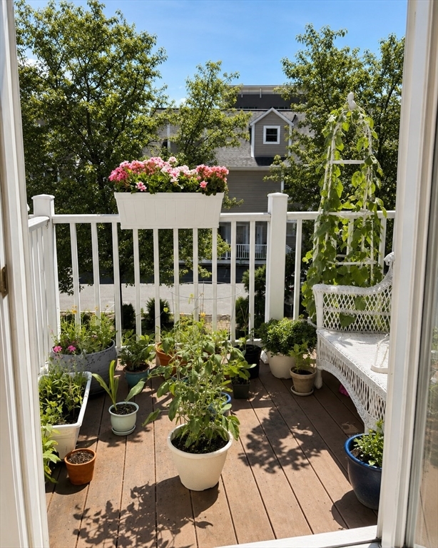 43 Leyden St unit 43 – photo 4