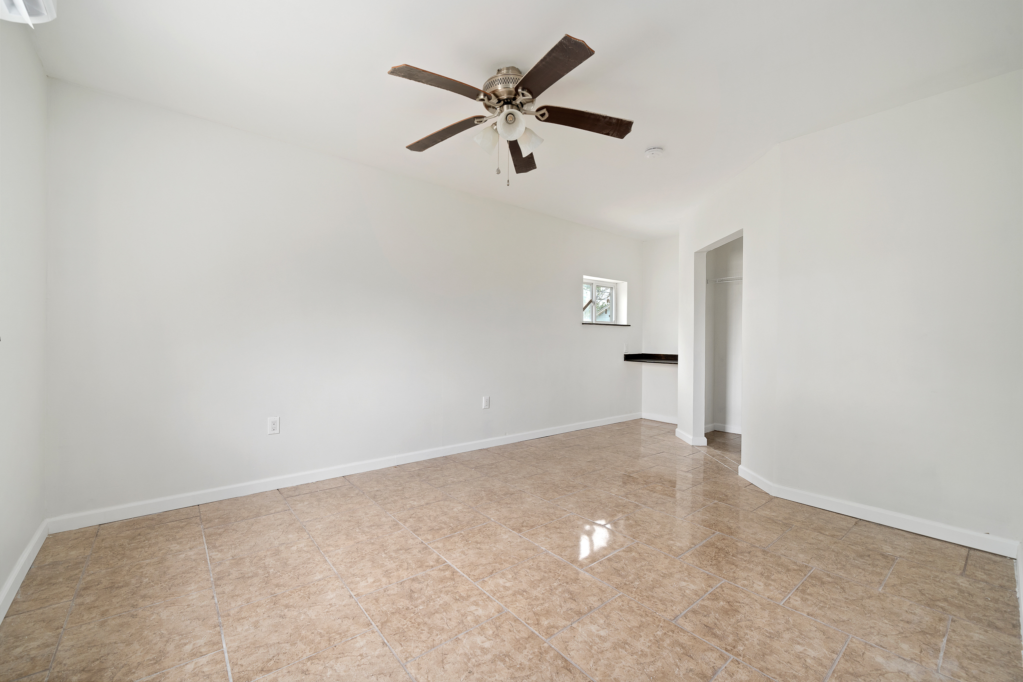 215 S 11th St unit 1 – photo 3