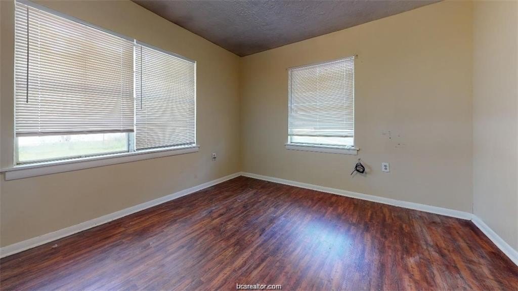 1105 Palasota Dr – photo 1