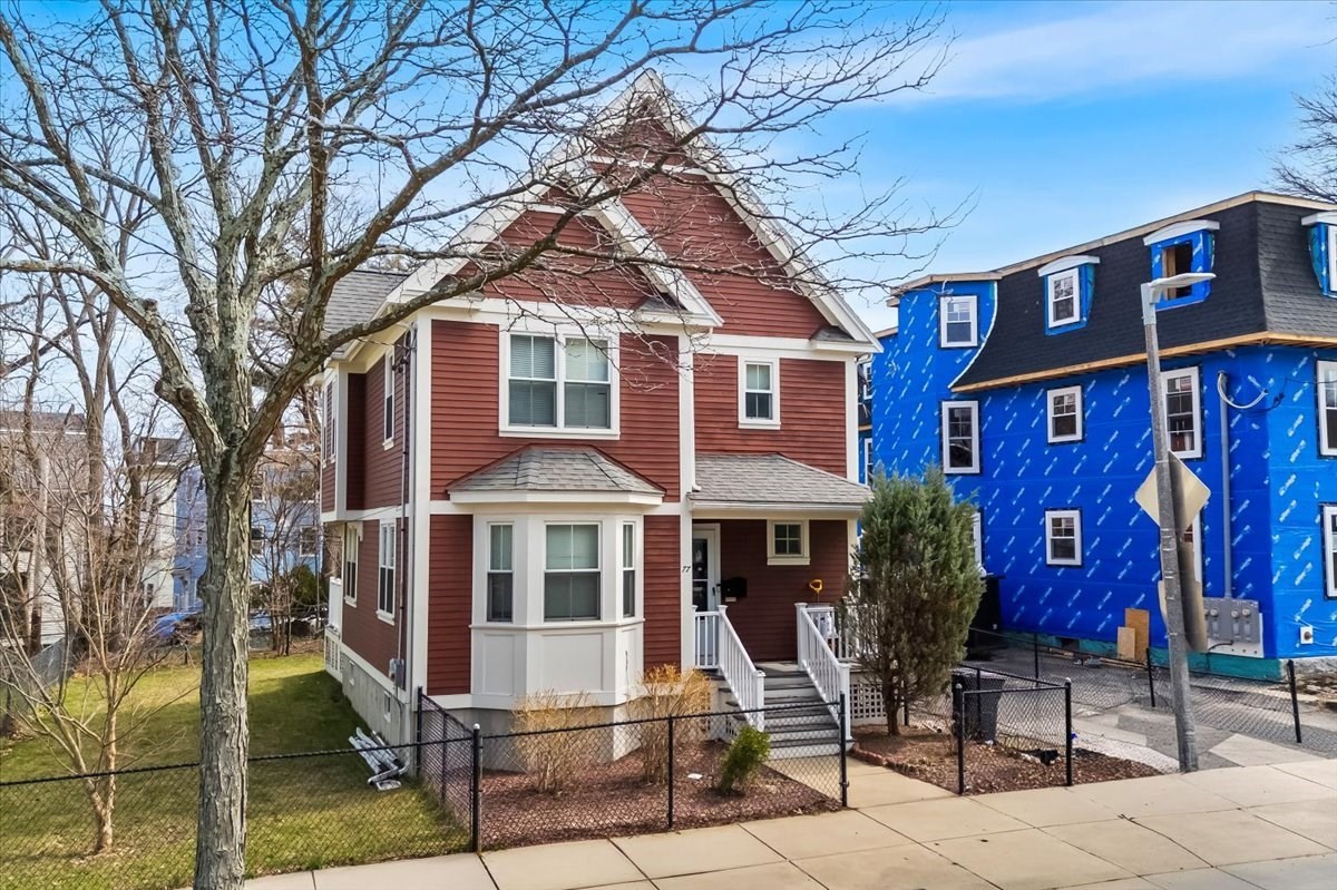 77 Cedar St – photo 1