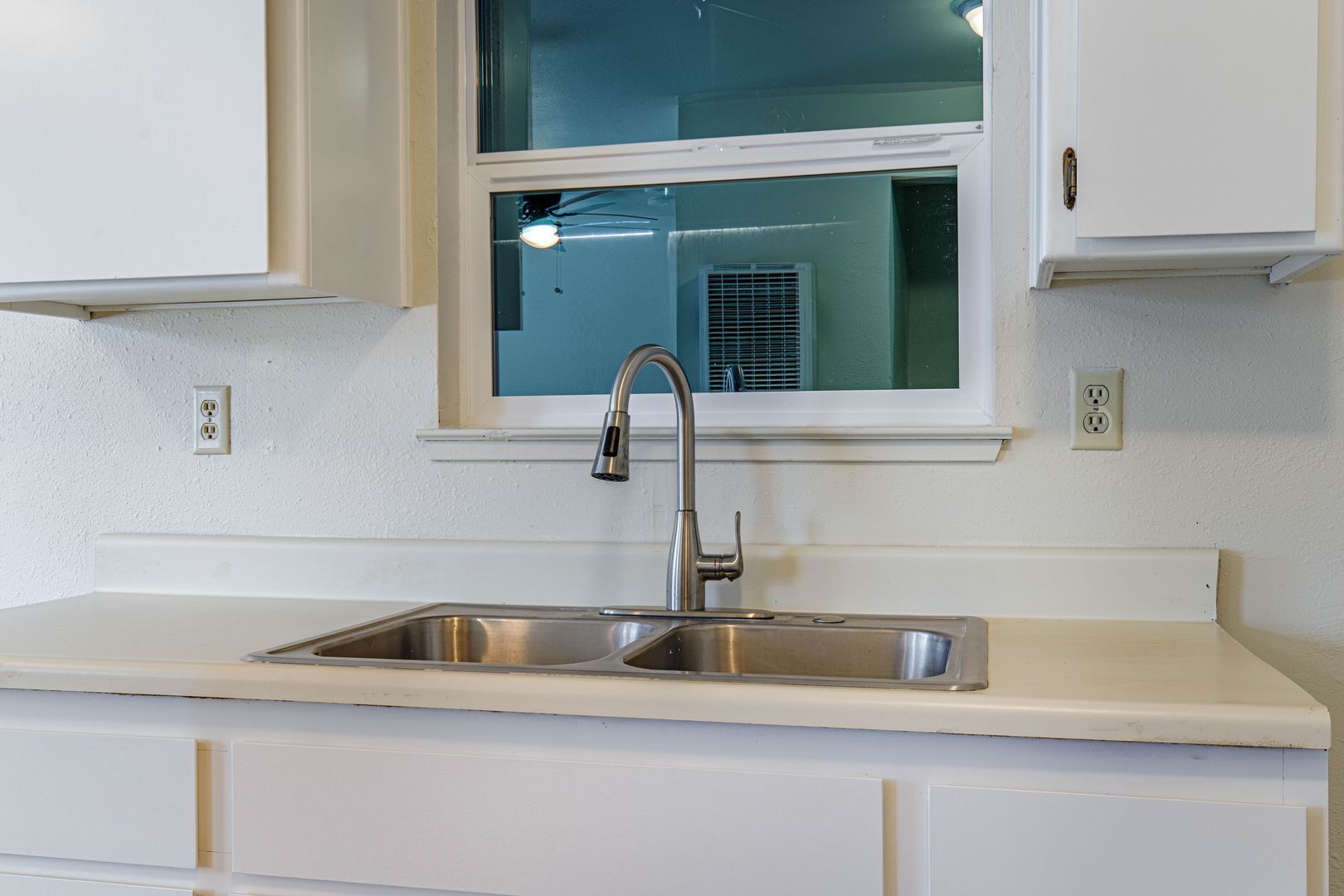 522 Sierra Dr unit #B – photo 5