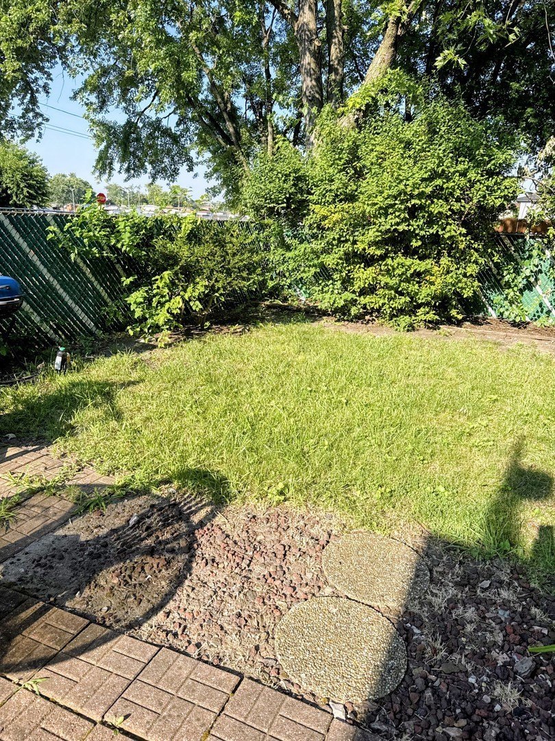 11954 S Kildare Ave #1E – photo 2