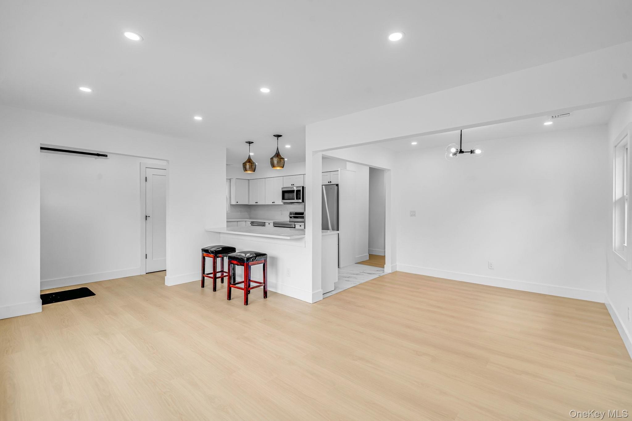 2386 New York Ave #1 – photo 2