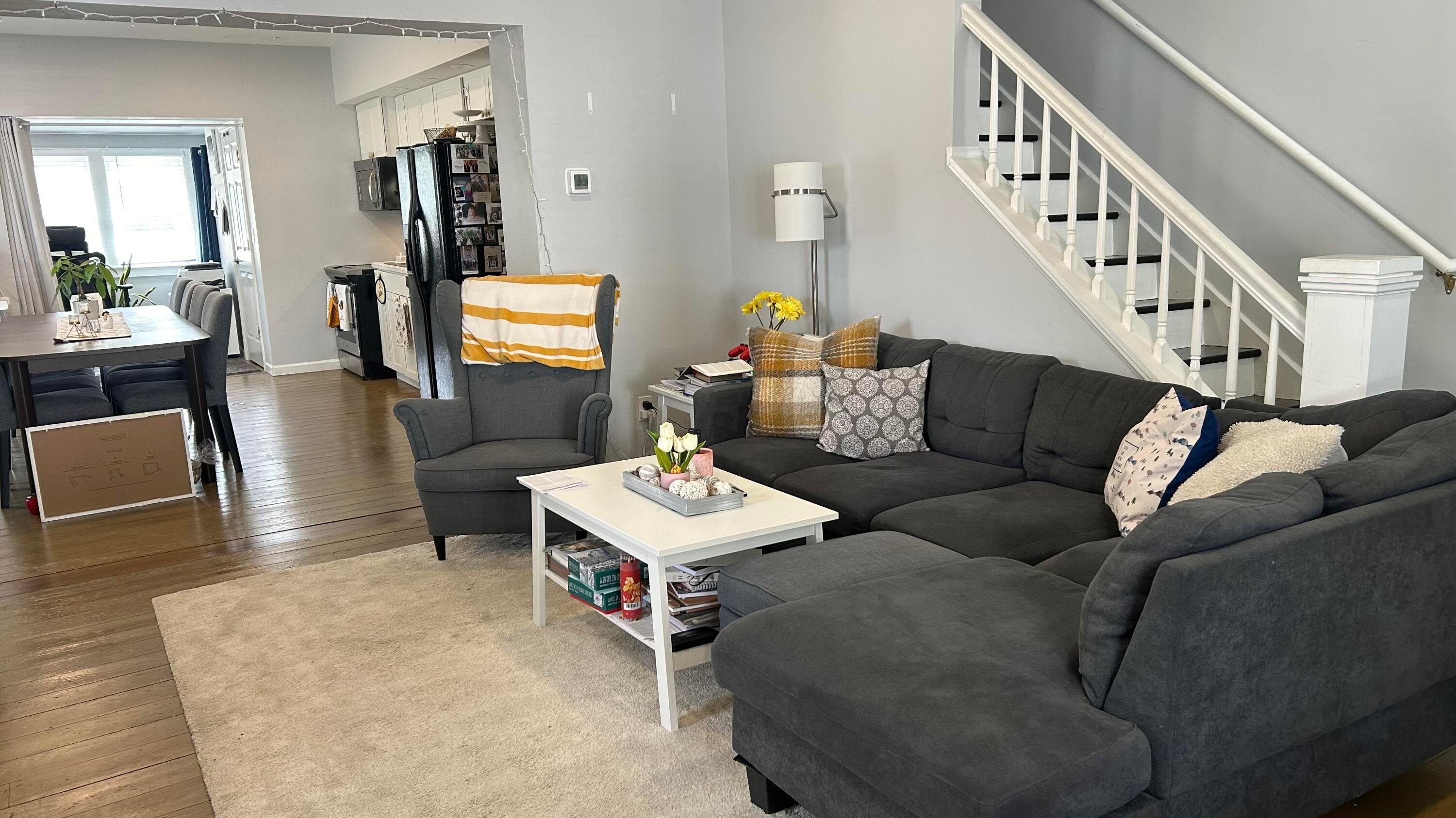 203 E Reynolds St #207 – photo 1