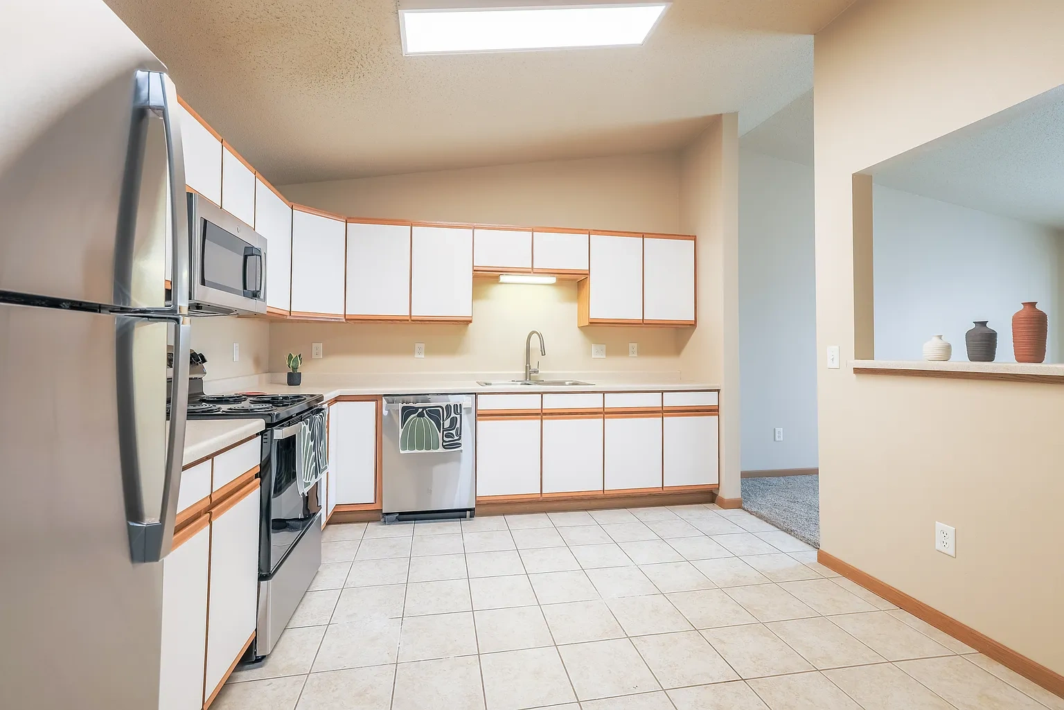 Osgood Townsite Apartment Homes – photo 3