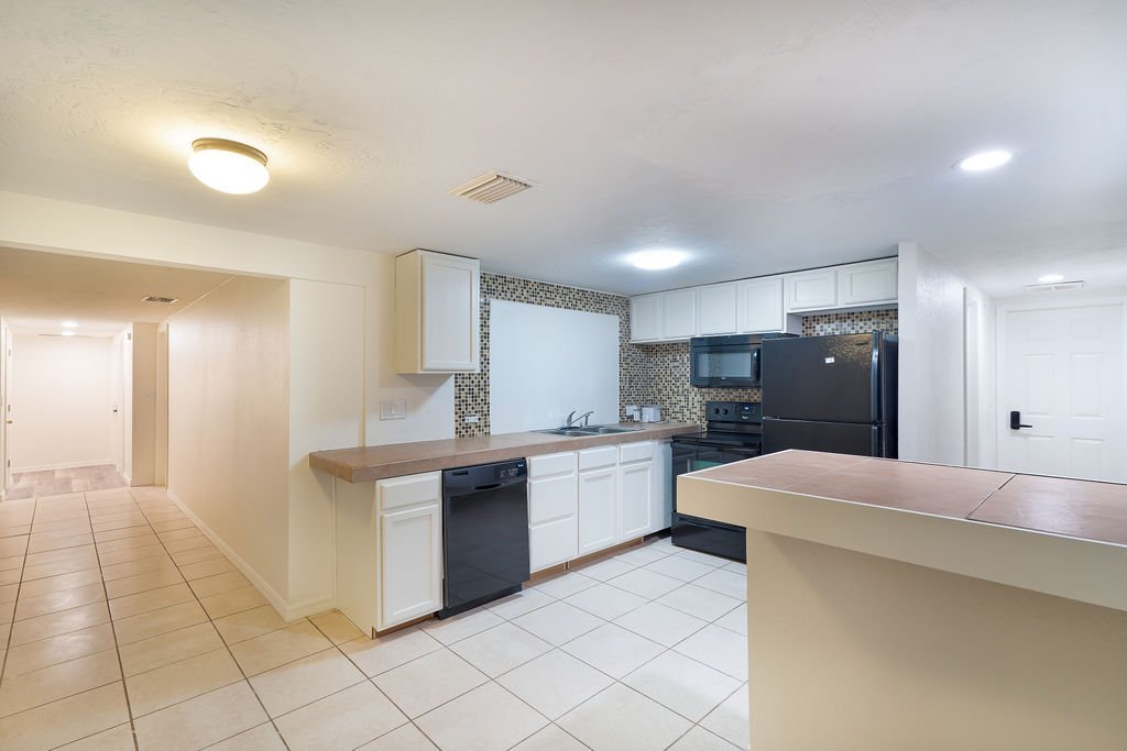 7407 Duke Dr – photo 5