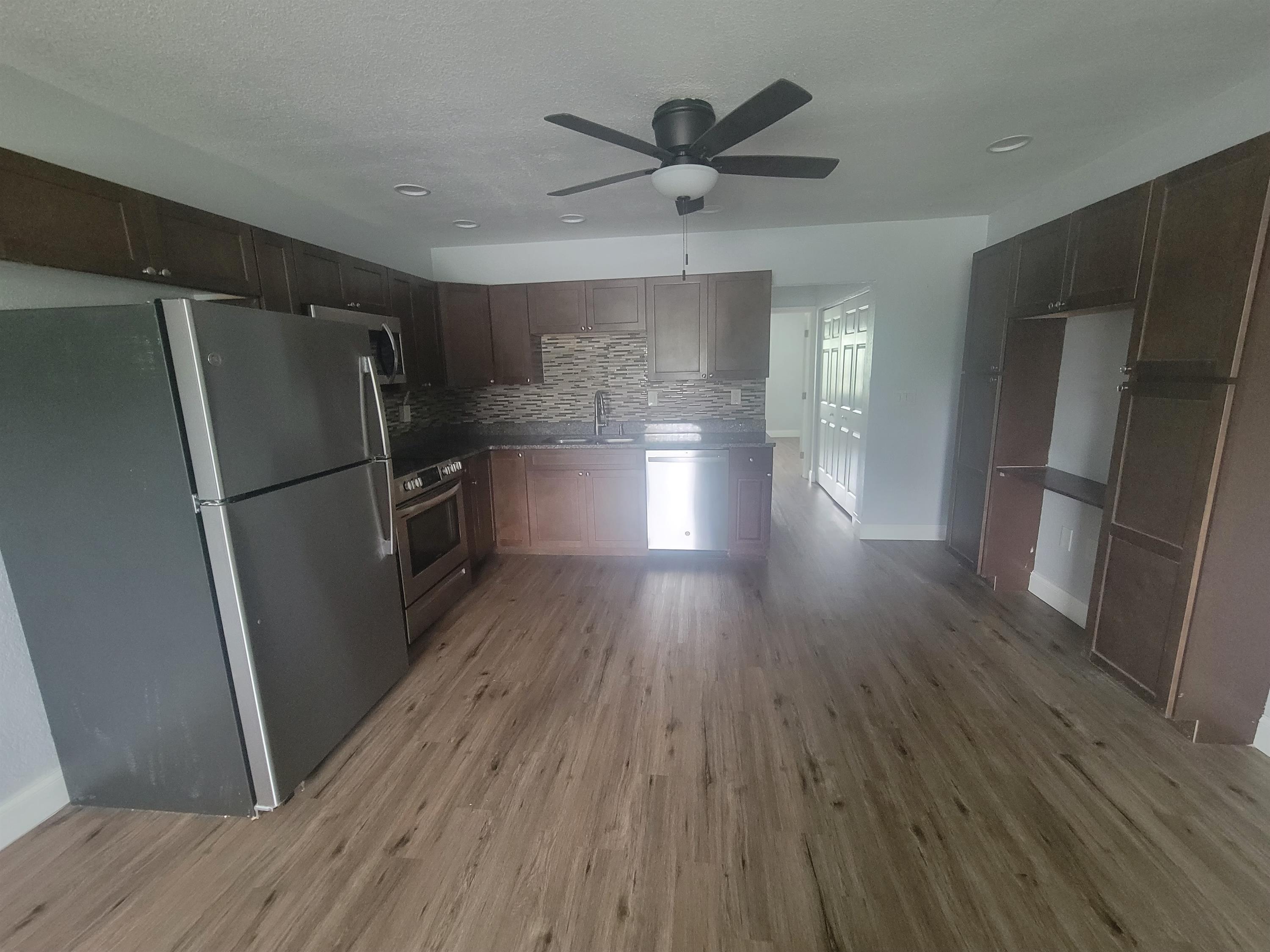 5847 Nebraska Ave unit 2 – photo 3