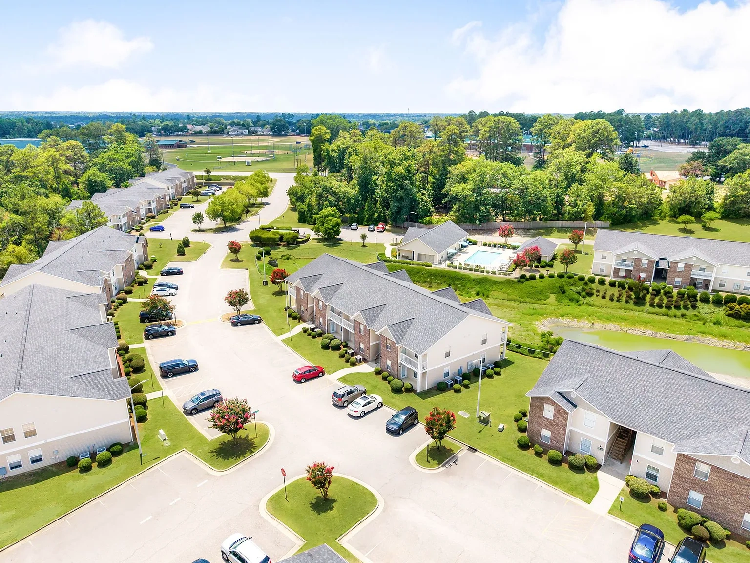 Britt Lake Apartments – photo 5