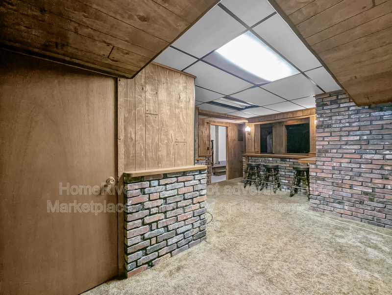 213 Giffin Ave unit 1 – photo 5