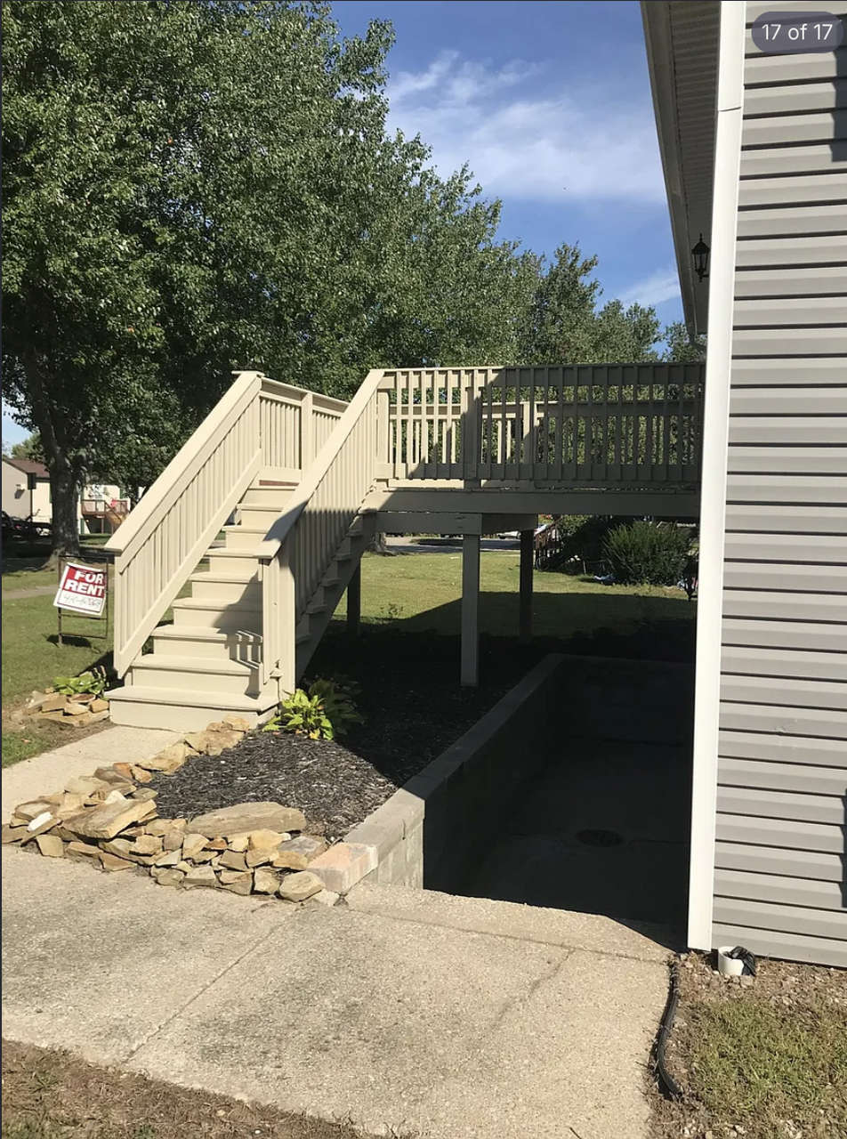 1537 Benjamin Ct – photo 4