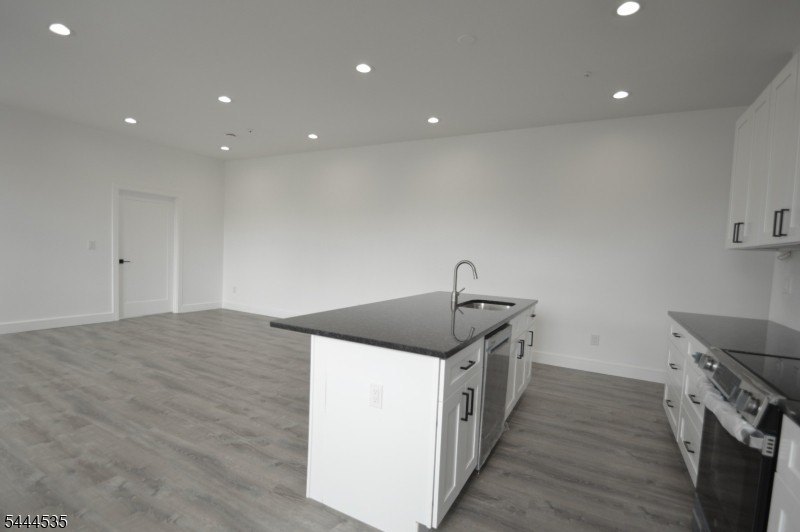 340 Millburn Ave #2A – photo 5