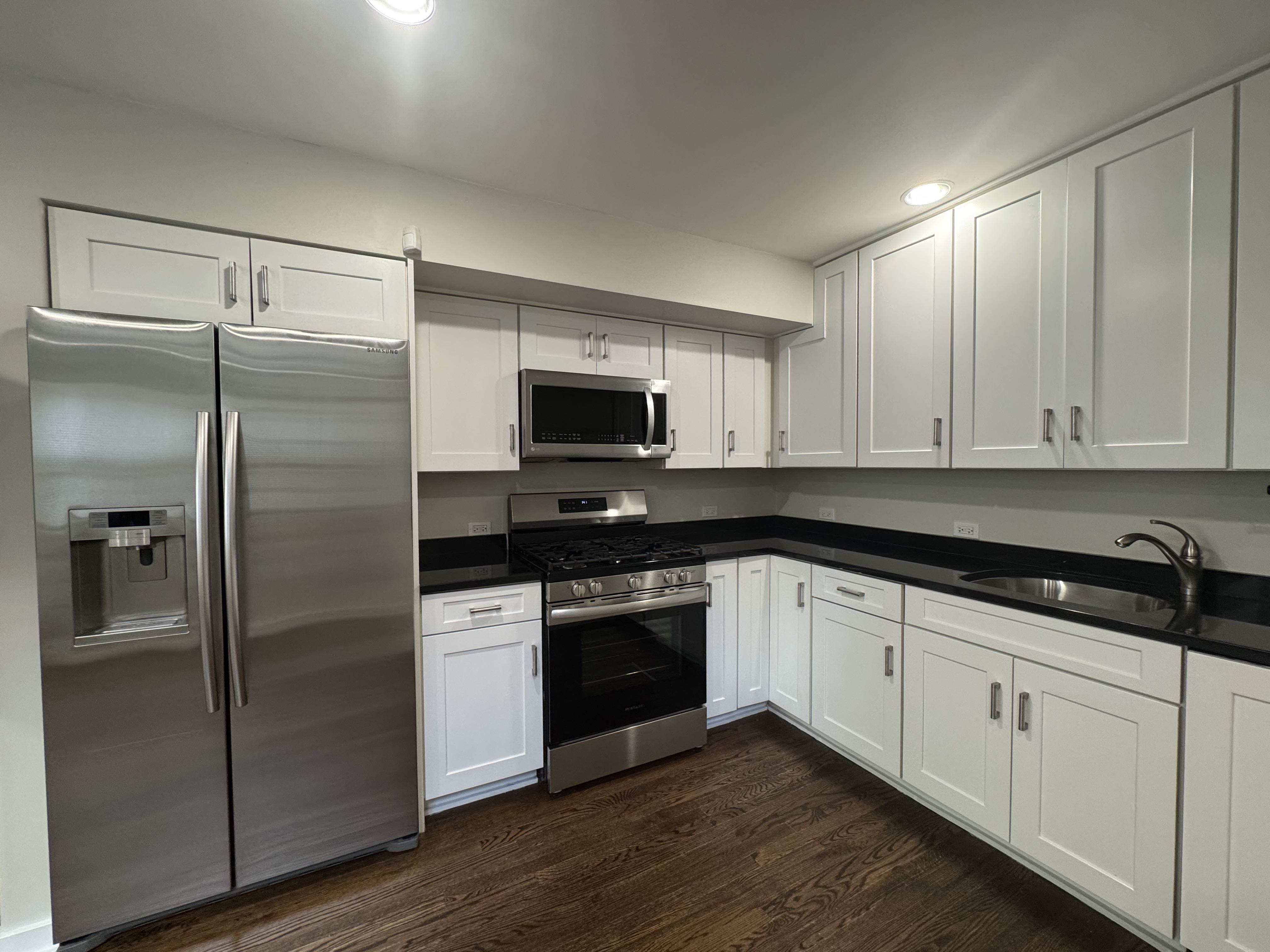 1911 W Cortland St unit CH – photo 5